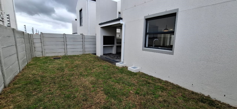 3 Bedroom Property for Sale in Haasendal Western Cape